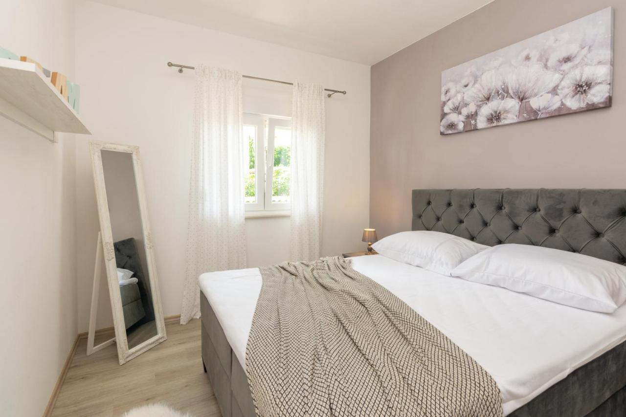 Holiday Home Bibano Bibinje Exterior photo